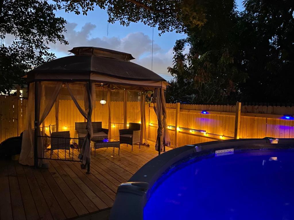 Blue Room By The Gables Miami Exterior foto